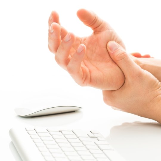Carpal Tunnel Syndrome: Causes, Symptoms, Treatment and Exercises