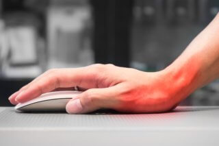 wrist pain using mouse - body awareness and injury prevention