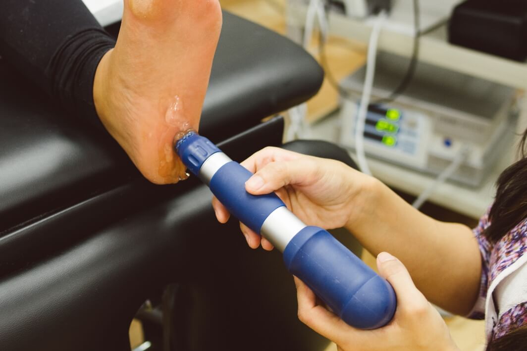 shockwave-for-tendinopathy-physiotherapy-toronto.jpg