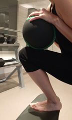 chair lunge with additional weight
